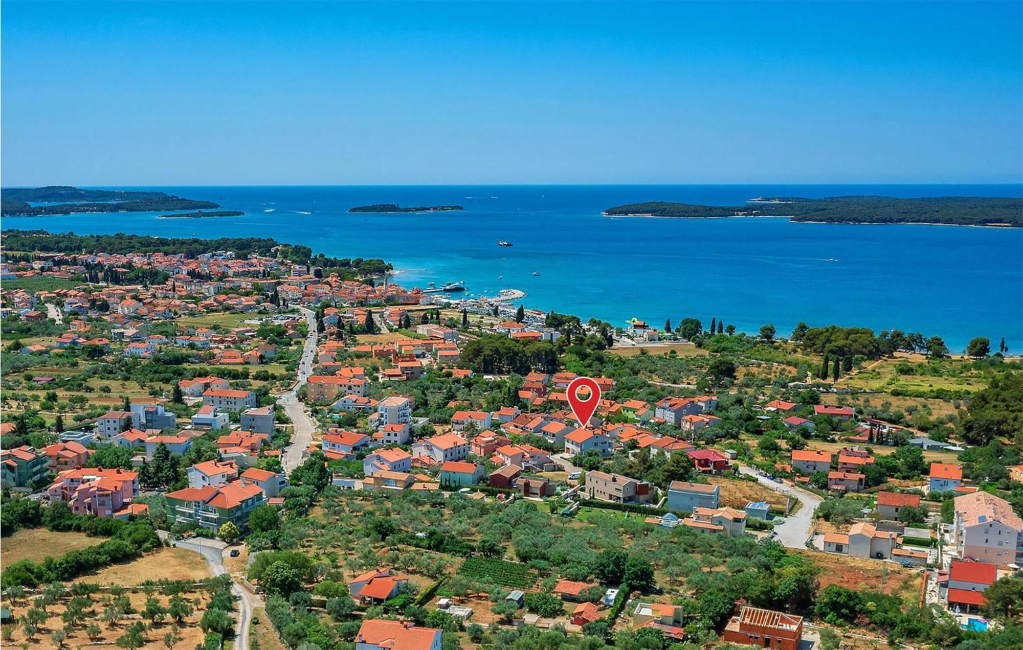 Gorgeous Apartment In Fazana With Wifi エクステリア 写真